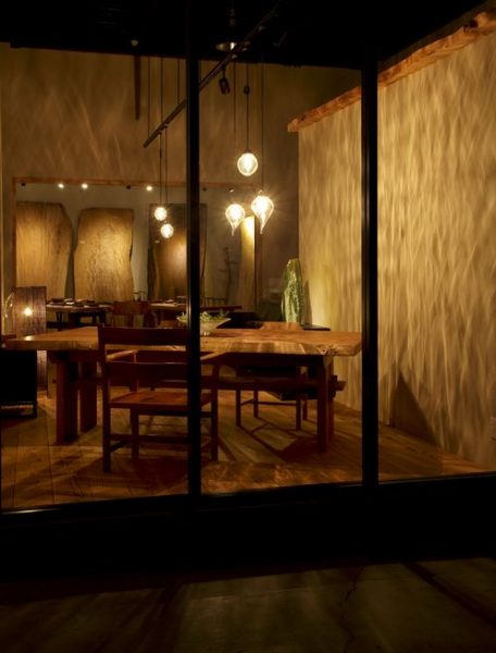 末國　清吉ガラスの照明3